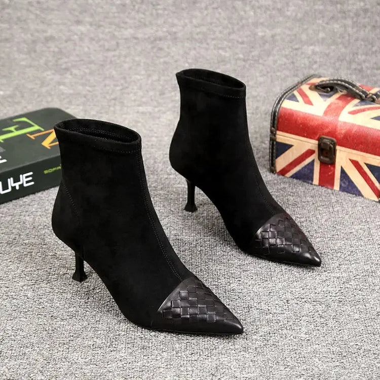 Bottines Femme à Talons Hauts & Coupe Slim Chic | Zalmyraboutique - Zalmyraboutique