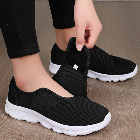 Baskets légères pour femme en mesh Noir avec fermeture velcro, design slip-on confortable pour le quotidien, Zalmyraboutique
