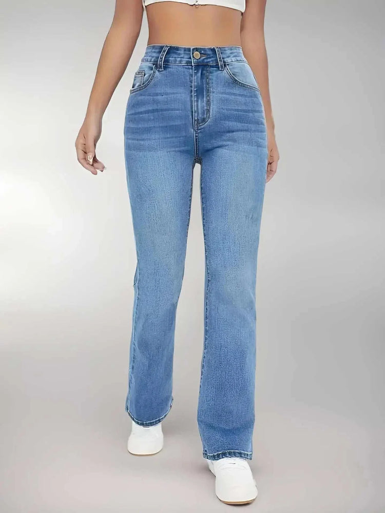 jean femme taille haute style tendance coupe elegante fit et